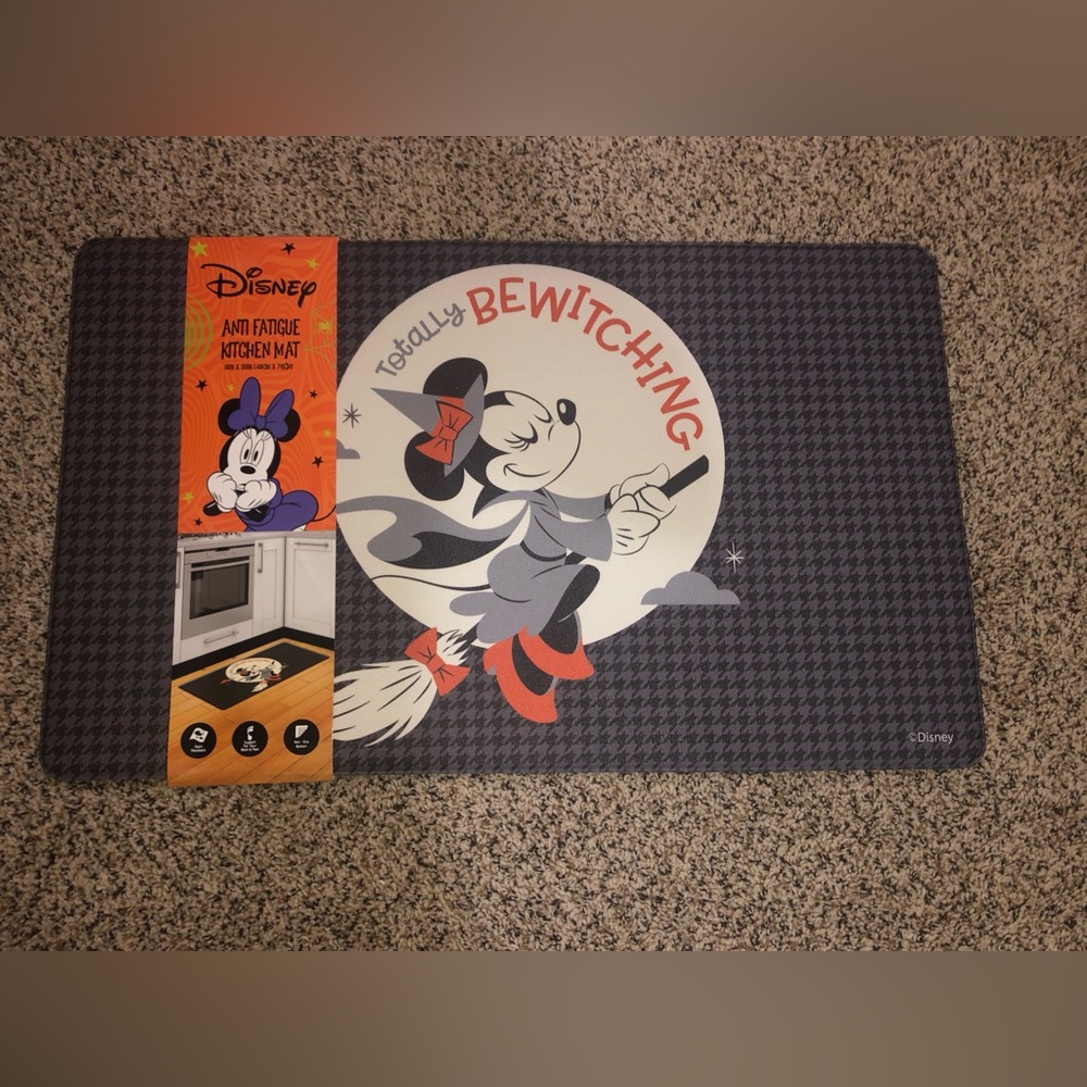 Minnie Mouse Halloween Anti-Fatigue Kitchen Mat